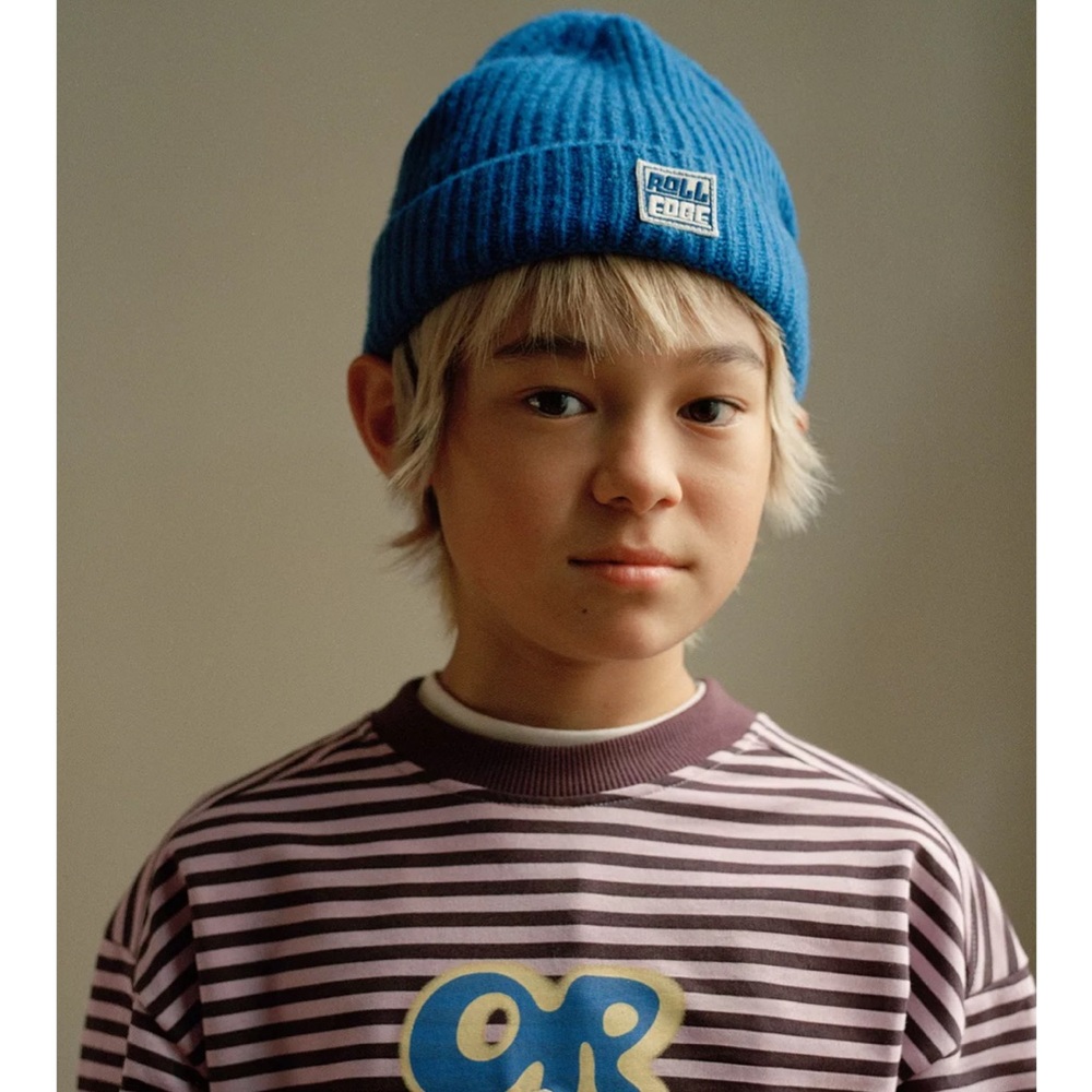 ZARA KNIT HAT WITH LABEL
